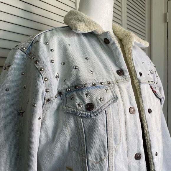 Levis Strauss White Star Studded Cotton Faux Fur Lined Denim Jacket Wome… - Picture 5 of 15
